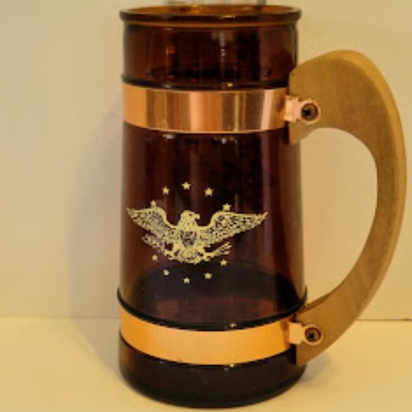 Vintage Siesta Ware Eagle Mug Amber Glass with Wood Handle, Beer Stein Glass - Picture 1 of 4